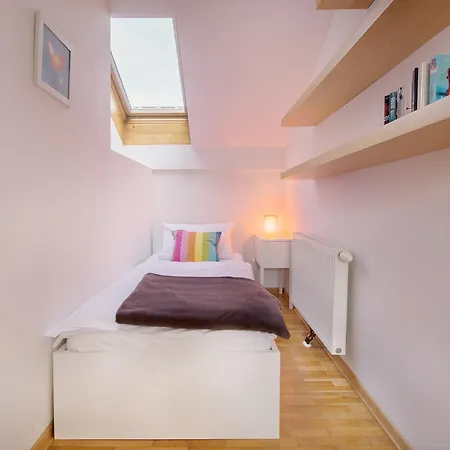 Fine Dalmatinova Apartment Ljubljana
