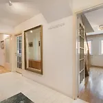 Fine Dalmatinova ليوبليانا